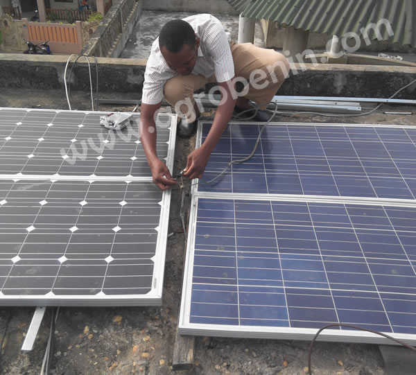 Installation des panneaux solaires